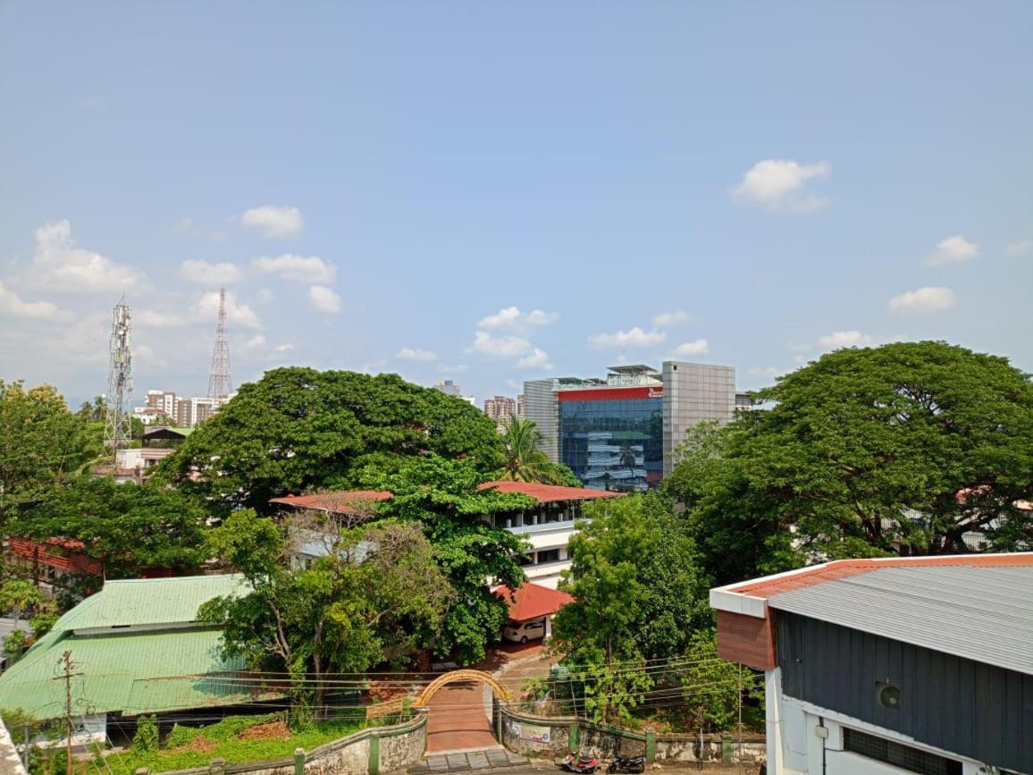 Alite Enclaves Fully Furnished Apartments Thrissur Kültér fotó