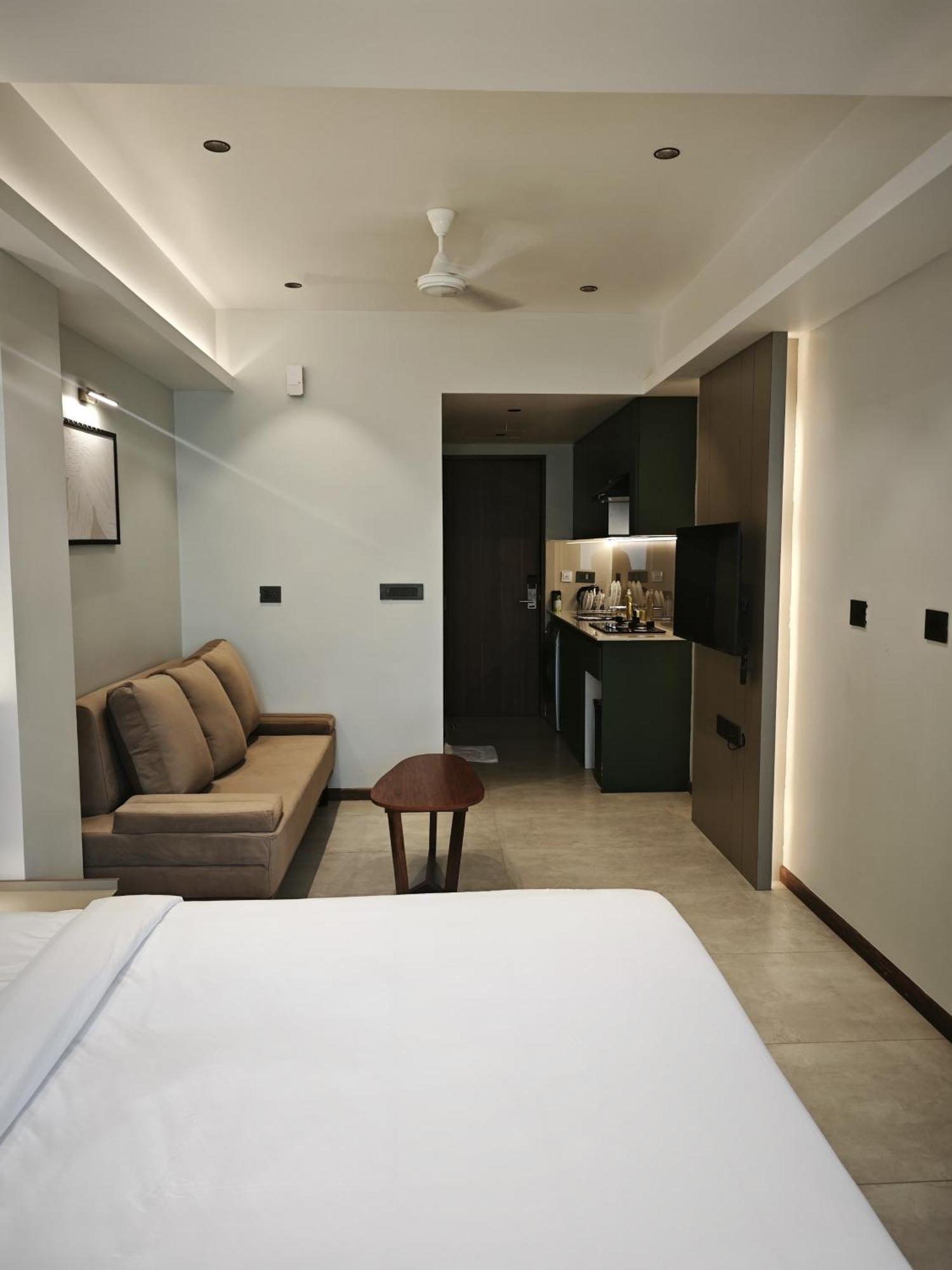 Alite Enclaves Fully Furnished Apartments Thrissur Kültér fotó